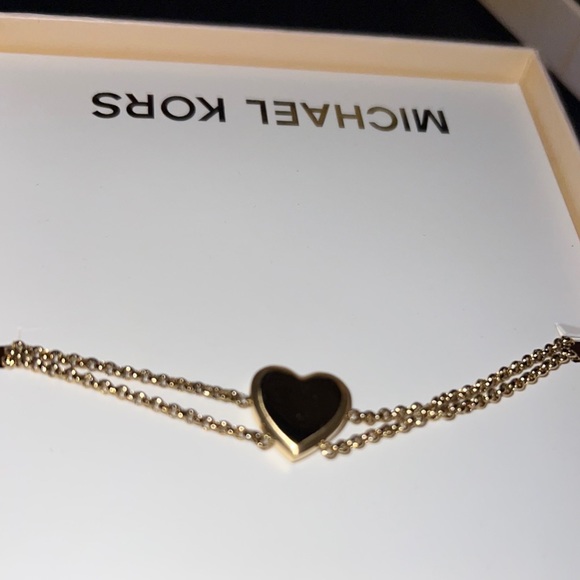 NIB Michael Kors Brilliance Gold-tone Heart Charm Slider Bracelet MKJ6395710 - Picture 5 of 7